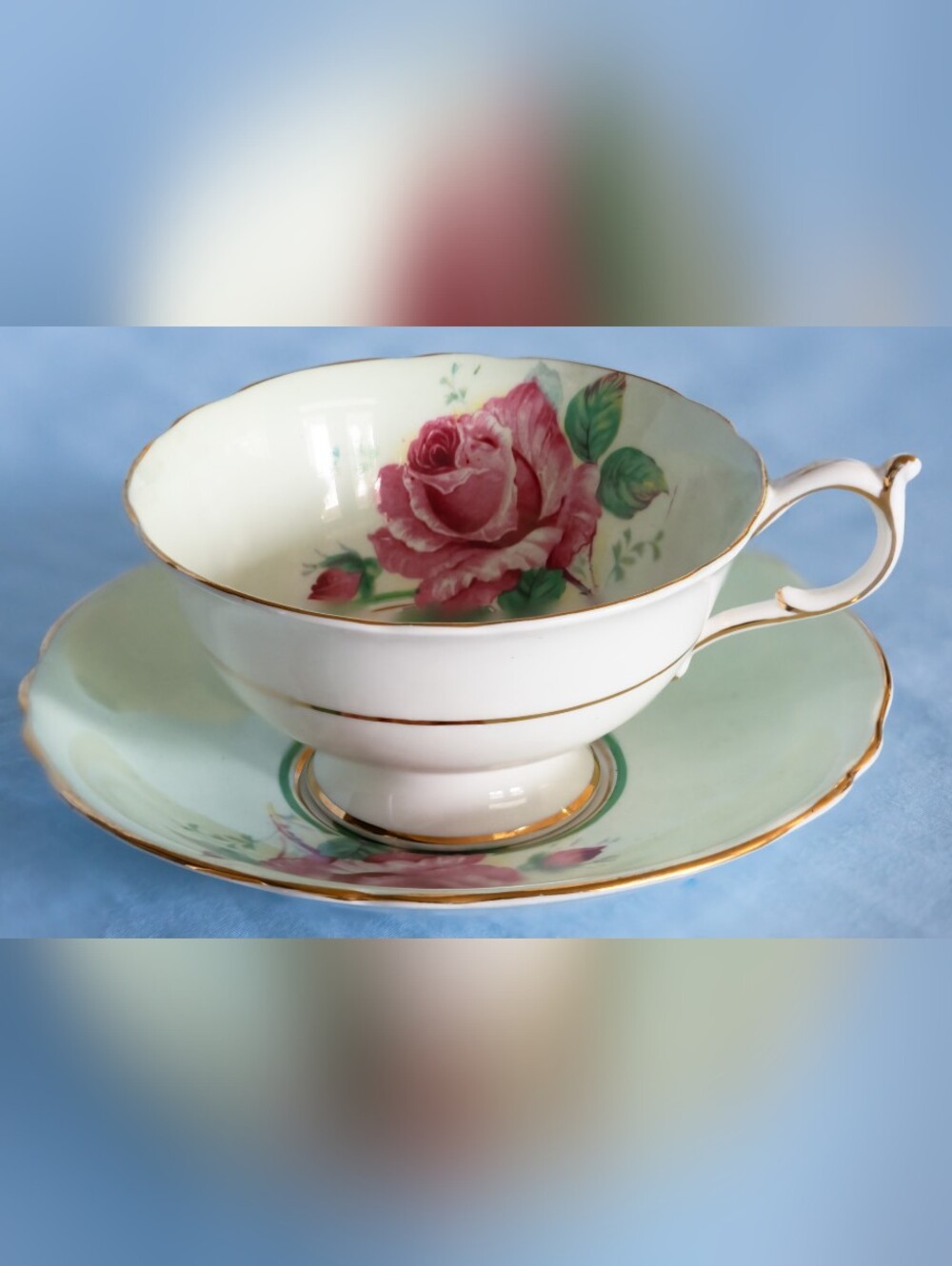 Paragon Cabbage Rose Cup&Saucer.Double Warrant By Appt To Her Majesty. England!